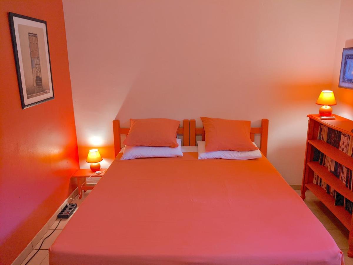 Mangoplaya Villa Десе Стая снимка